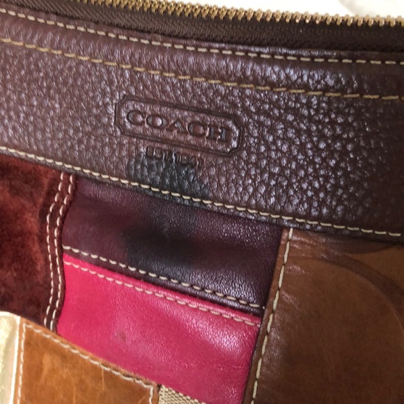 🚫SOLD🚫Coach Patchwork Holiday Purse - Picture 6 of 8